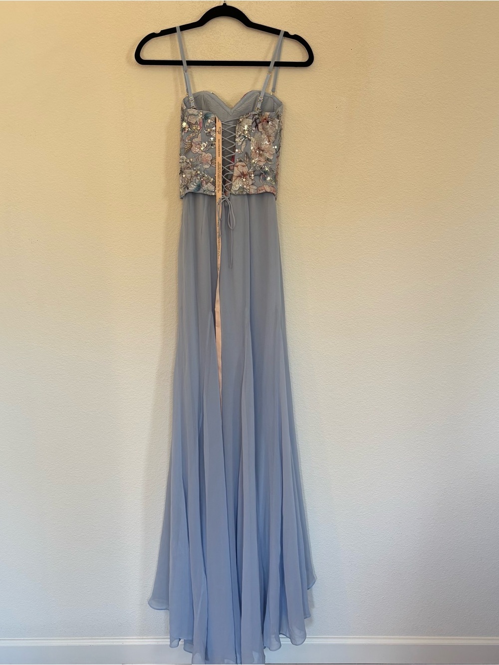 Oh Polly Lysana Embellished Corset Fishtail Gown Floral Blue NWT - Picture 7 of 12